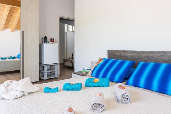 Gîte pour 2 personnes, avec balcon et vue à Oristano - 4