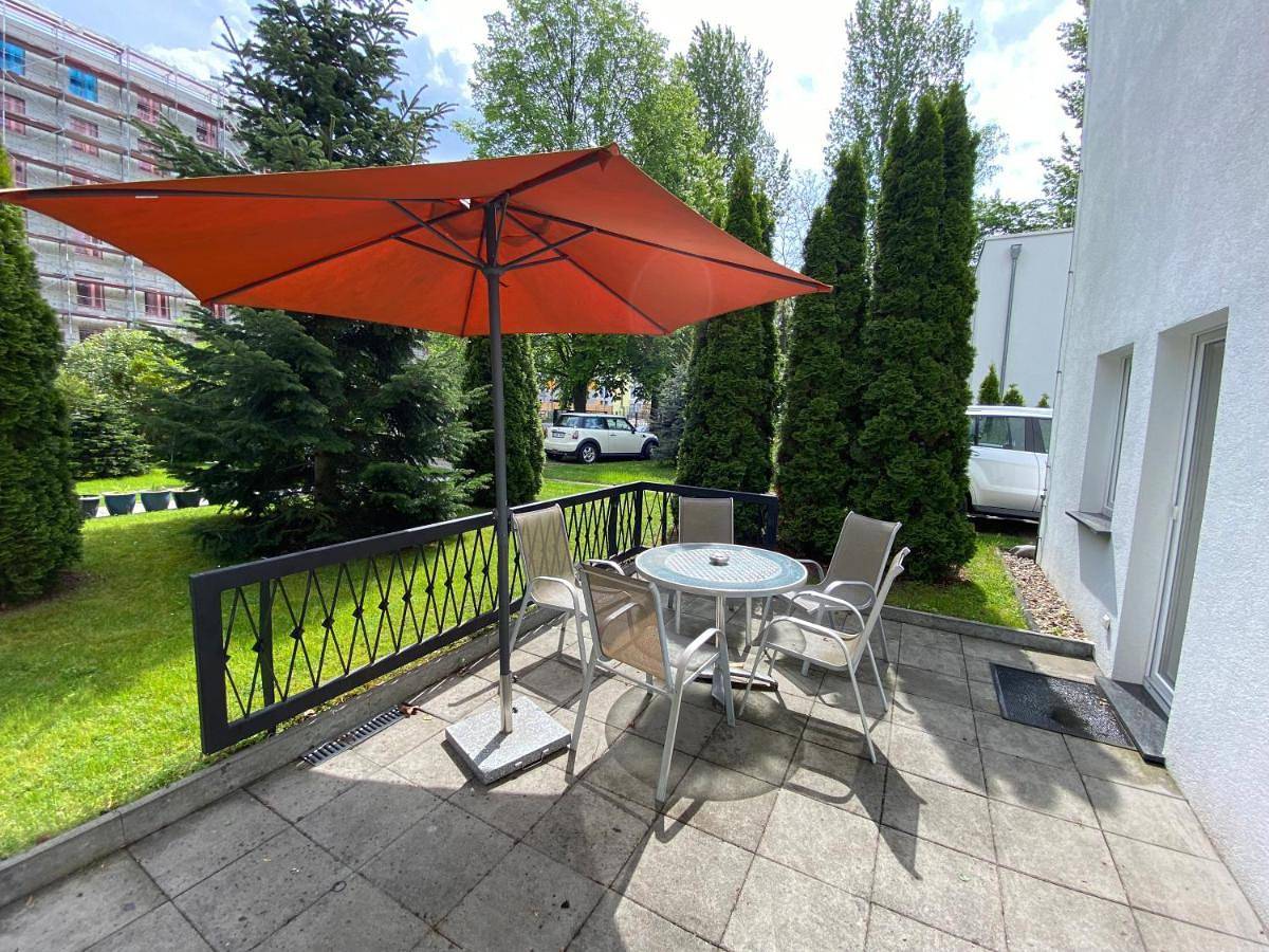 Ganze Wohnung, Ferienwohnung für 5 Personen mit Garten in Berlin Pankow, Berlin