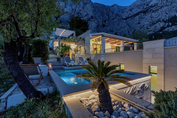 Casa de vacaciones para 5 personas, con sauna además de jardín y jacuzzi - 1