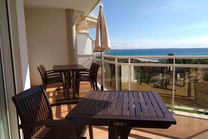 Holiday apartment for 6 people, with hot tub and balcony as well as pool - 1
