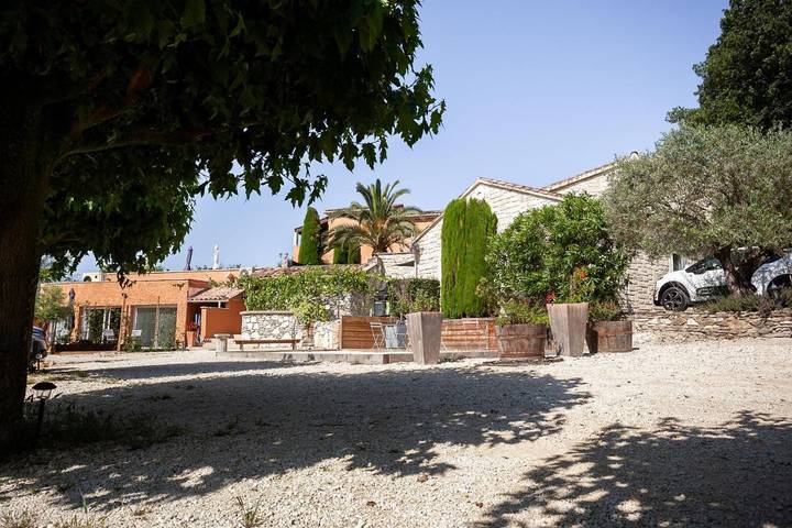 Gîte pour 7 personnes, avec jardin ainsi que vue et piscine à Saint-Martin-d'Ardèche - 2