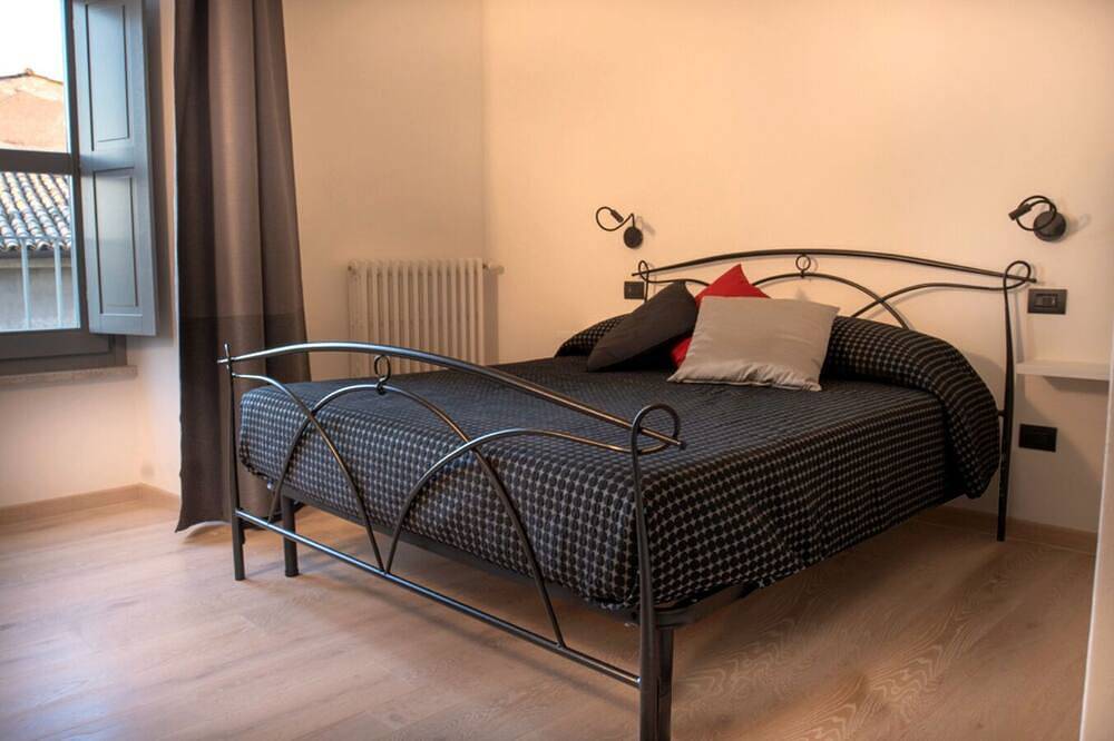 Apartamento entero, La Dimora delle \"Zitelle Sperse\" - Aparcamiento privado in Orvieto, Provincia de Terni