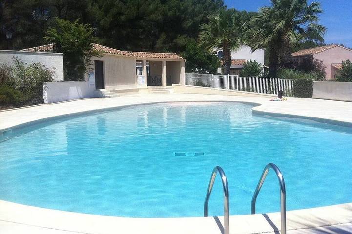 Maison de vacances pour 4 personnes, avec piscine et jardin