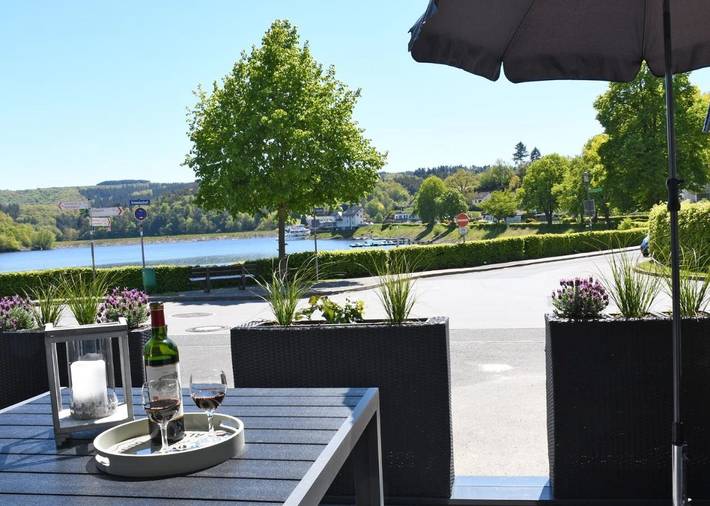 Ferienwohnung für 3 Personen, mit Terrasse und Seeblick sowie Ausblick in Simmerath - 4