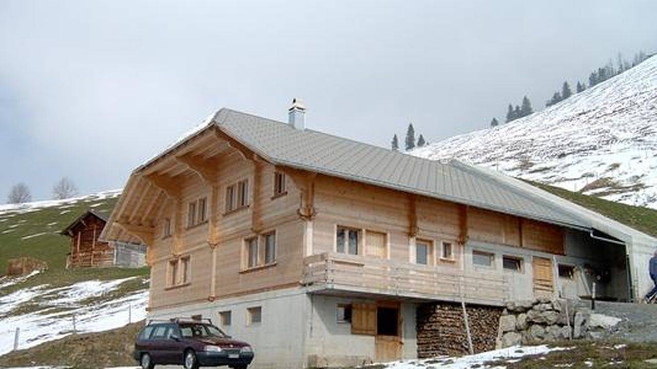 Ganze Ferienwohnung, Hütte für 8 Personen in Achseten in Frutigen, Frutigen - Lenk - Adelboden