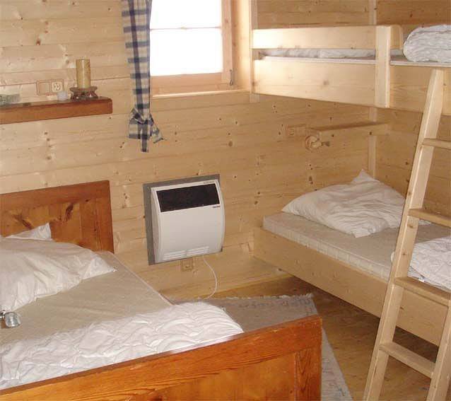 Urige Berghütte mit Bergblick, Sauna und Pistennähe in der Zillertal Arena in Hochkrimml, Krimml