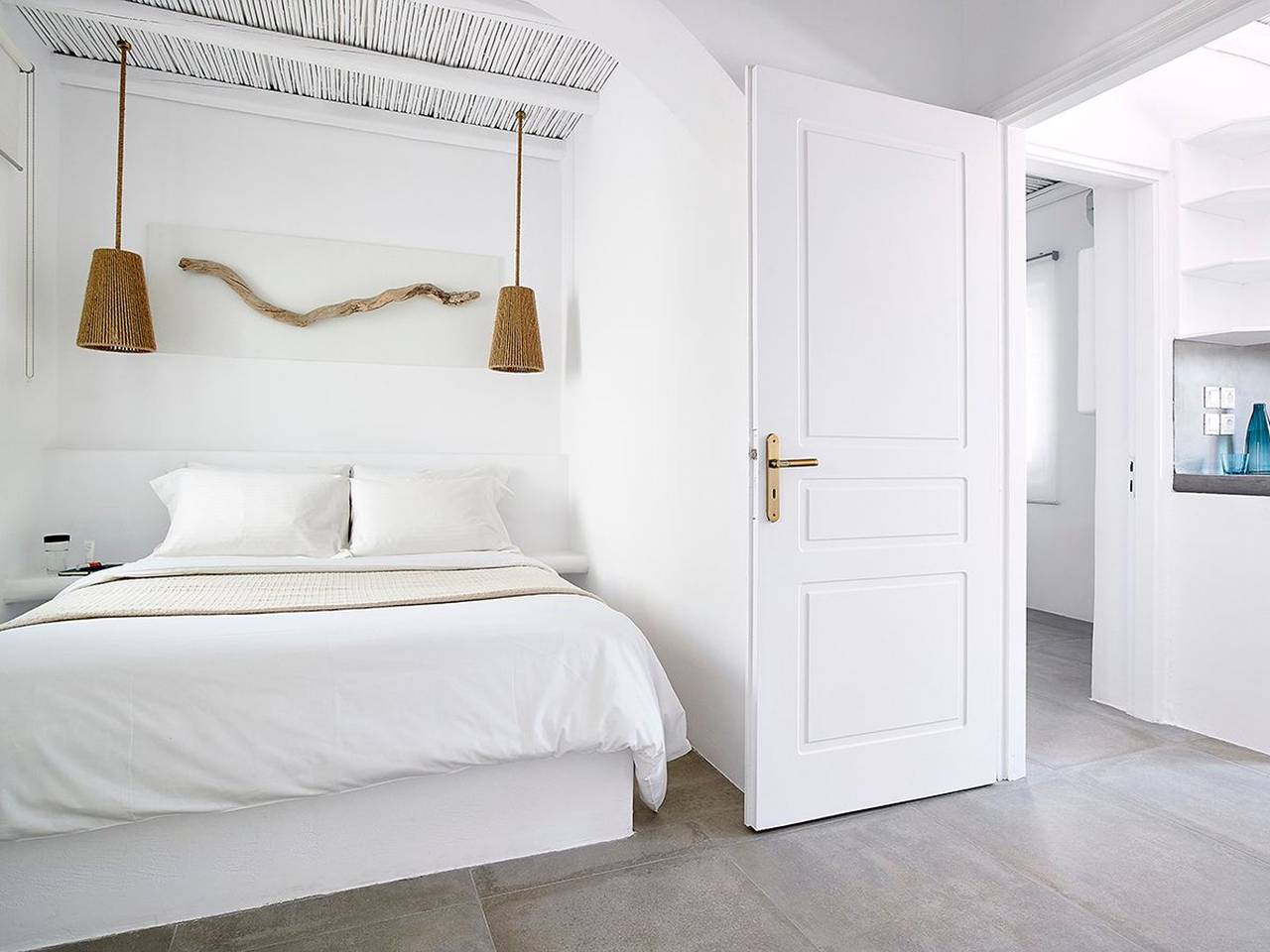 Dazzling Milos Apartment | Apartment Eros | 2 Bedrooms | Private Furnished Balcony | Outdoor Dining Area | Prime Location in Pollonia, Milos