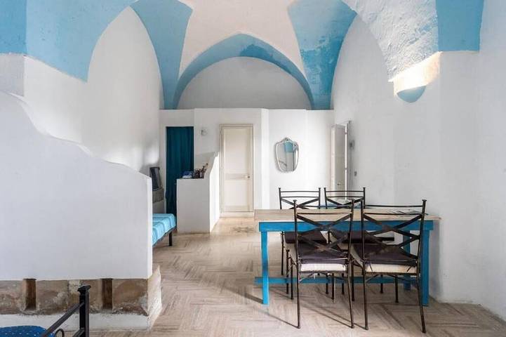 Maison de vacances pour 4 personnes, avec jardin ainsi que piscine et jacuzzi à Parabita