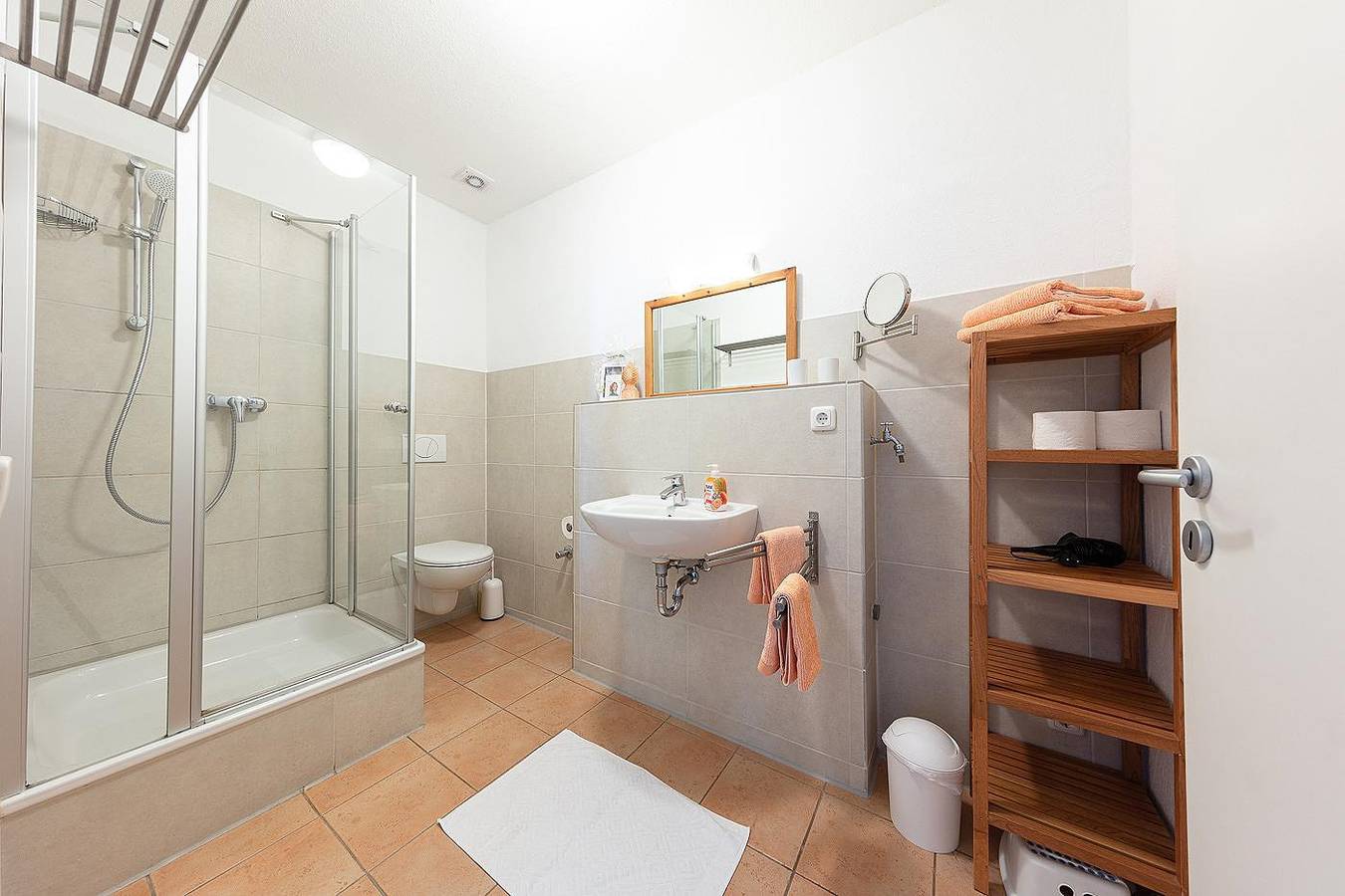 Apartamento vacacional entero, Fw Wildblume 1, Dusche, Wc, 1 Schlafraum in Winsen (Aller), Aller-Leine Valley