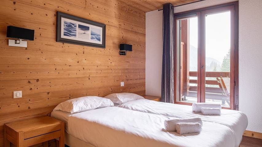 Appartement entier, Appartement de vacances pour 6 personnes avec balcon in Vallorcine, Région de Bonneville