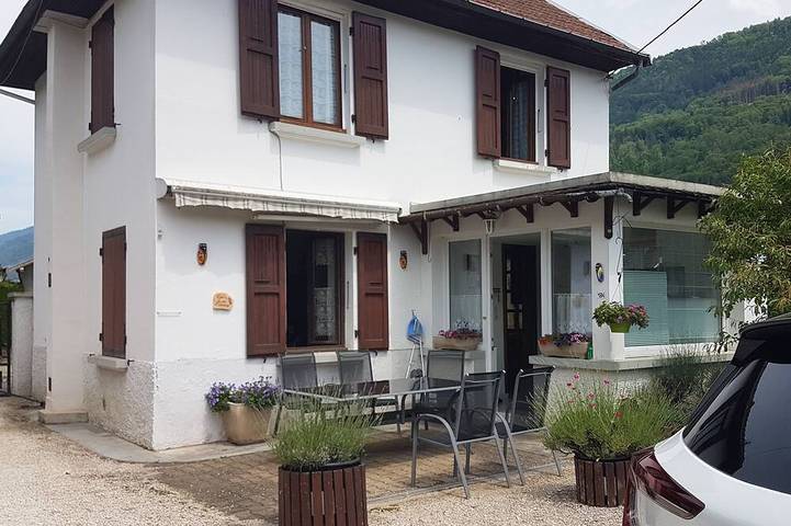 Location de vacances pour 4 personnes, avec Jardin à Saint-Pierre-d'Allevard