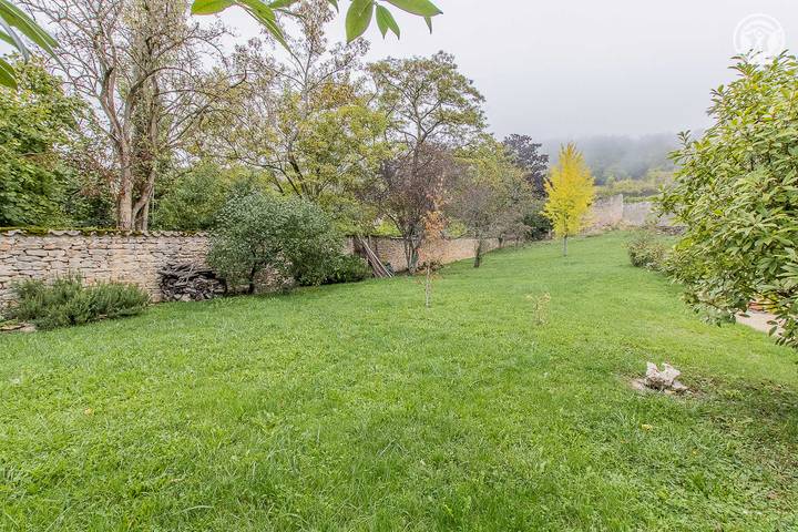 Gîte pour 2 personnes, avec Terrasse et Jardin dans Saône-et-Loire - 2