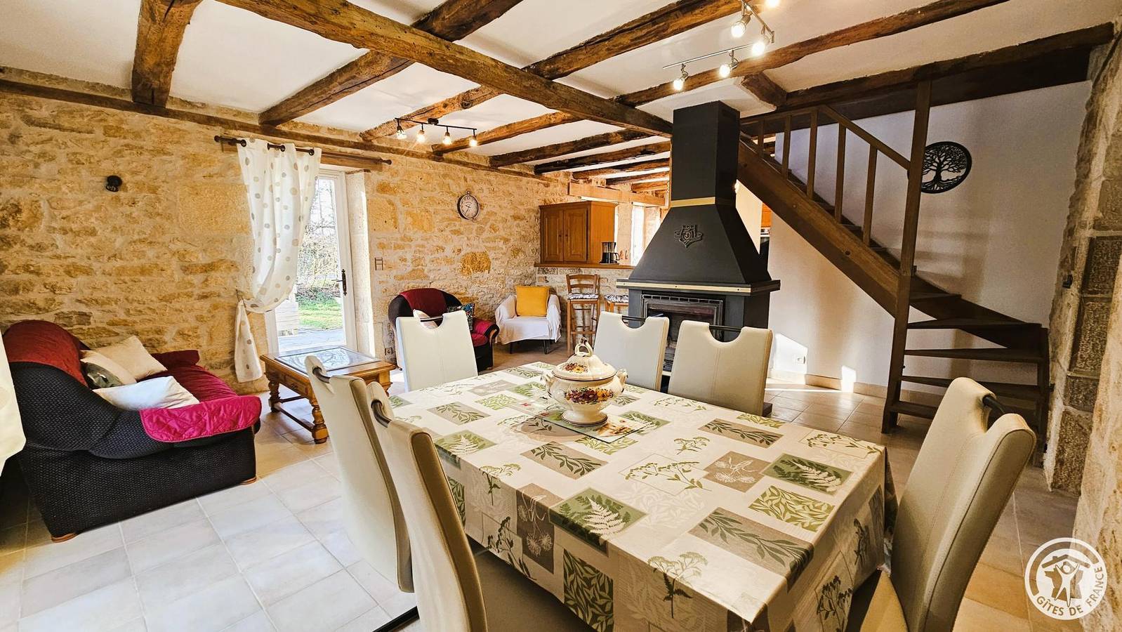 Les Jeunes Années in Turenne, Brive-la-Gaillarde region