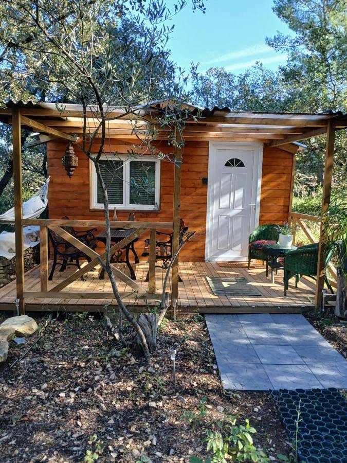 Gîte pour 2 personnes, avec Terrasse à Milhaud - 2