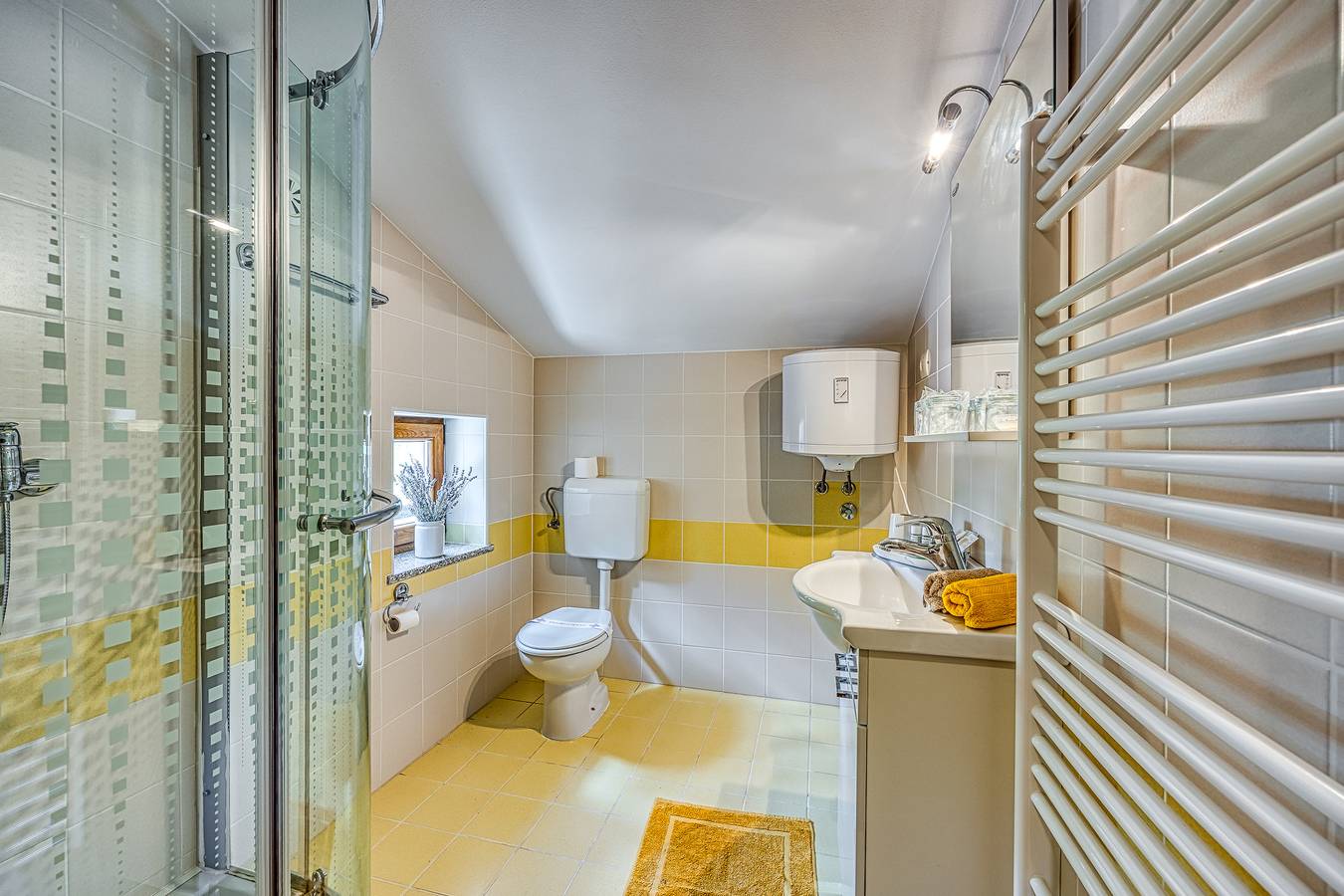 Grad Inn Room Thyme with Pool in Koper, Istria (Eslovenia)