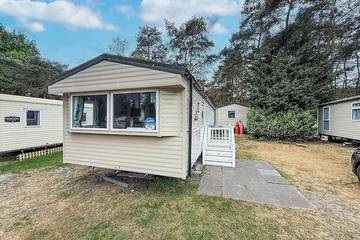Static Caravan for 8 People in Great Yarmouth, Norfolk, Photo 1