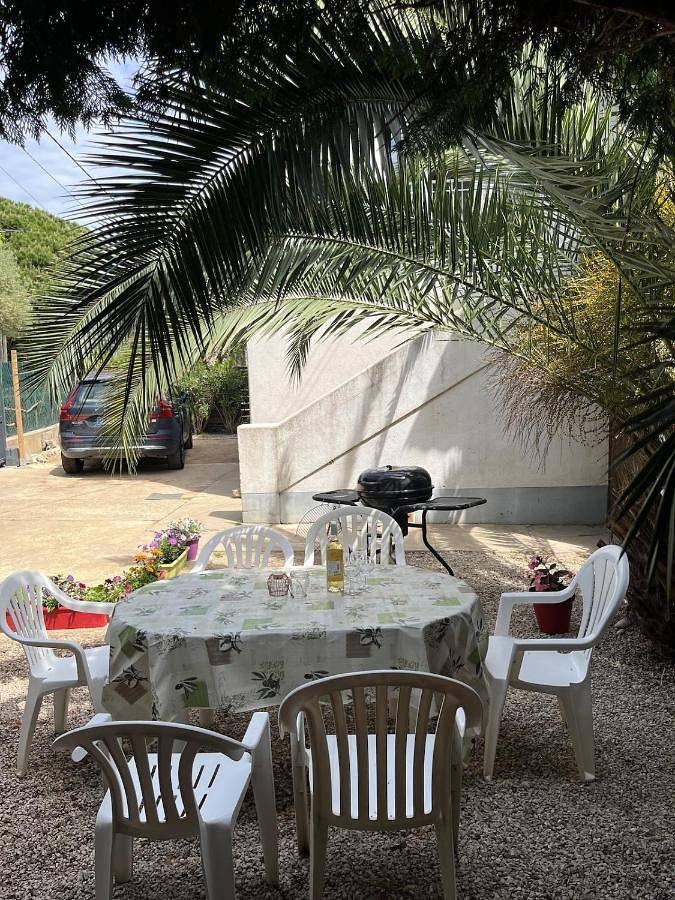 Maison d’hôte pour 8 personnes, avec vue et jardin, animaux acceptés à Antibes - 3