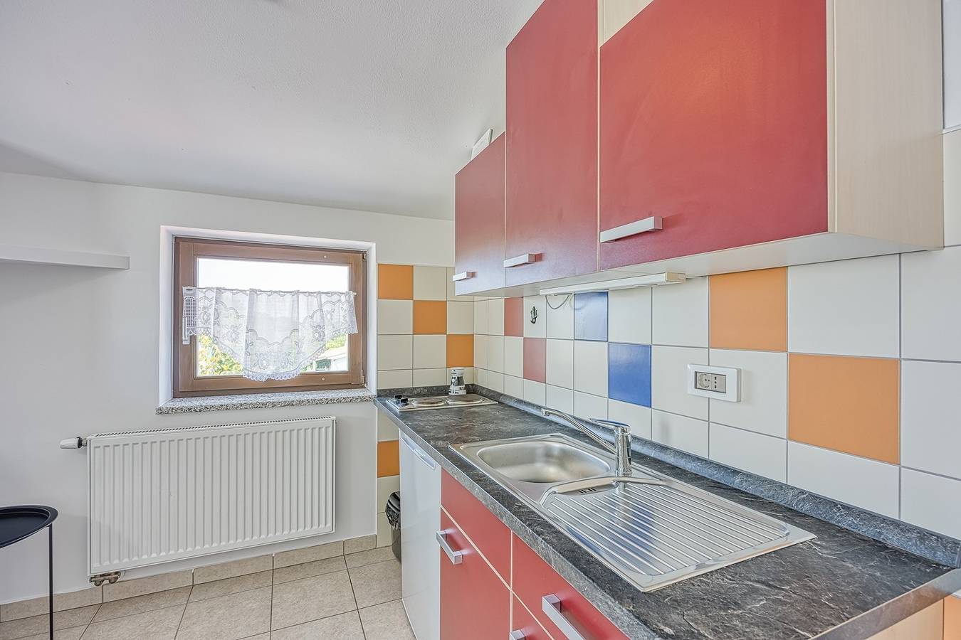 Ganze Wohnung, Studio A2 with Balcony in Ladrovići, Zbandaj