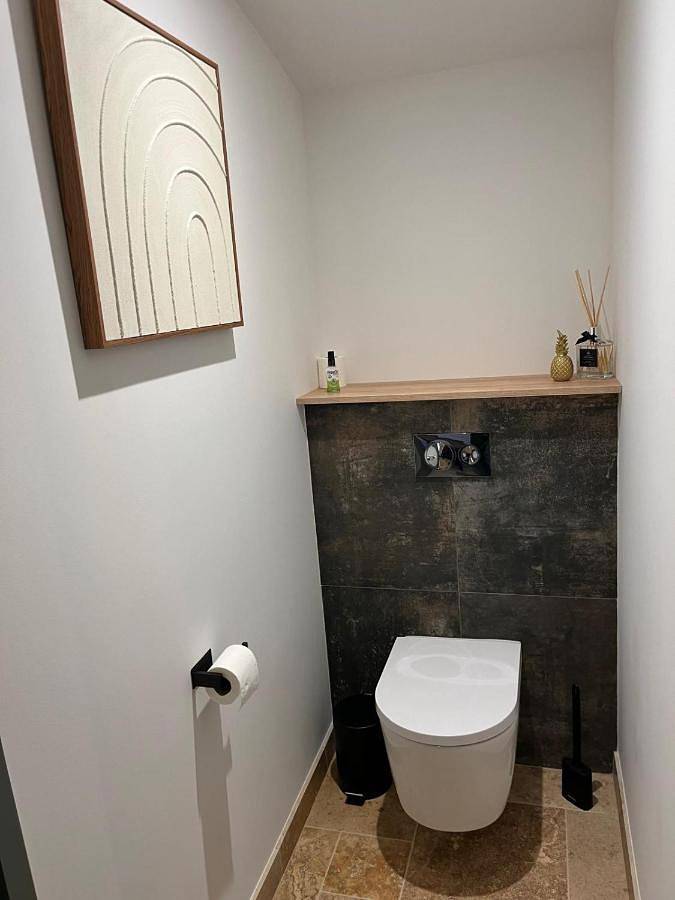 Location de vacances pour 2 personnes, avec terrasse et jacuzzi dans Le Puy-Saint-Bonnet - 2