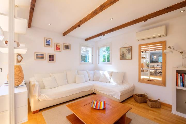 Location de vacances pour 4 personnes, avec piscine ainsi que terrasse et jardin à Mougins - 4