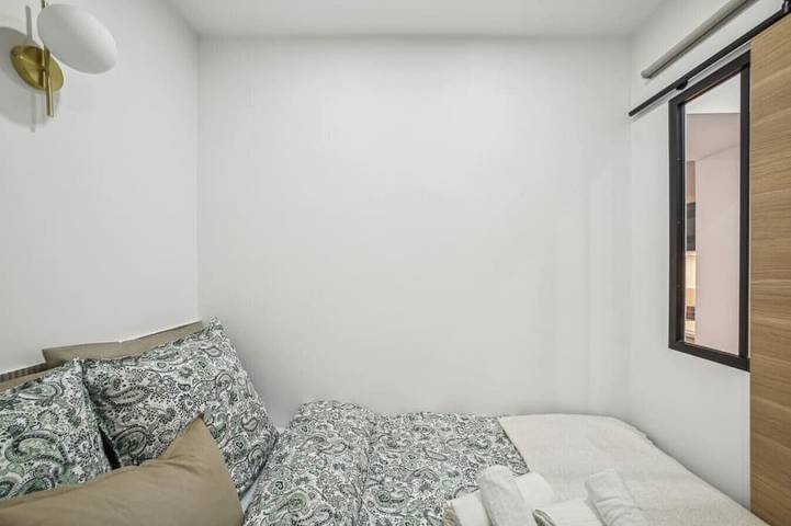 Appartement entier, Lavie Maison - Hot Tub AC and Sauna in Nice, Côte méditerranéenne (France)