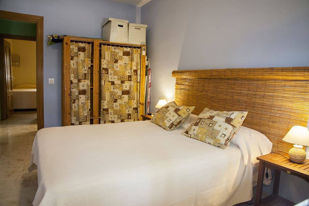 Apartamento entero, Apartamento con encanto junto a la playa y en el centro del pueblo in La Herradura, Almuñecar