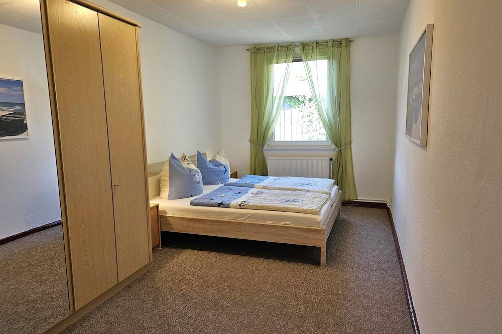 Entire apartment, Ferienquartier Kiek to'n Haff - Holiday apartment in Dargen, Usedom