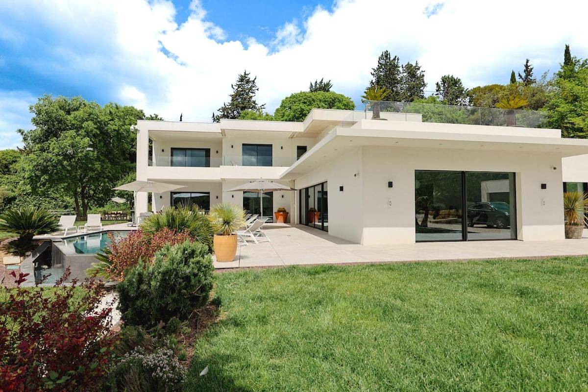 Villa in Aix-en-Provence, Aix-en-Provence en omgeving