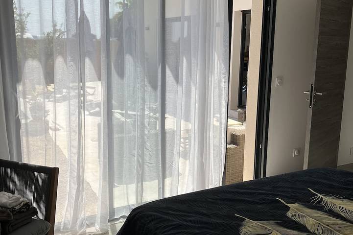 Maison Neuve Face à la Réserve Naturelle du Bagnas in Marseillan, Costa mediterránea (Francia)