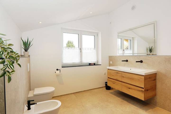 Ferienwohnung für 3 Personen, mit Sauna und Whirlpool in Rosenheim - 3