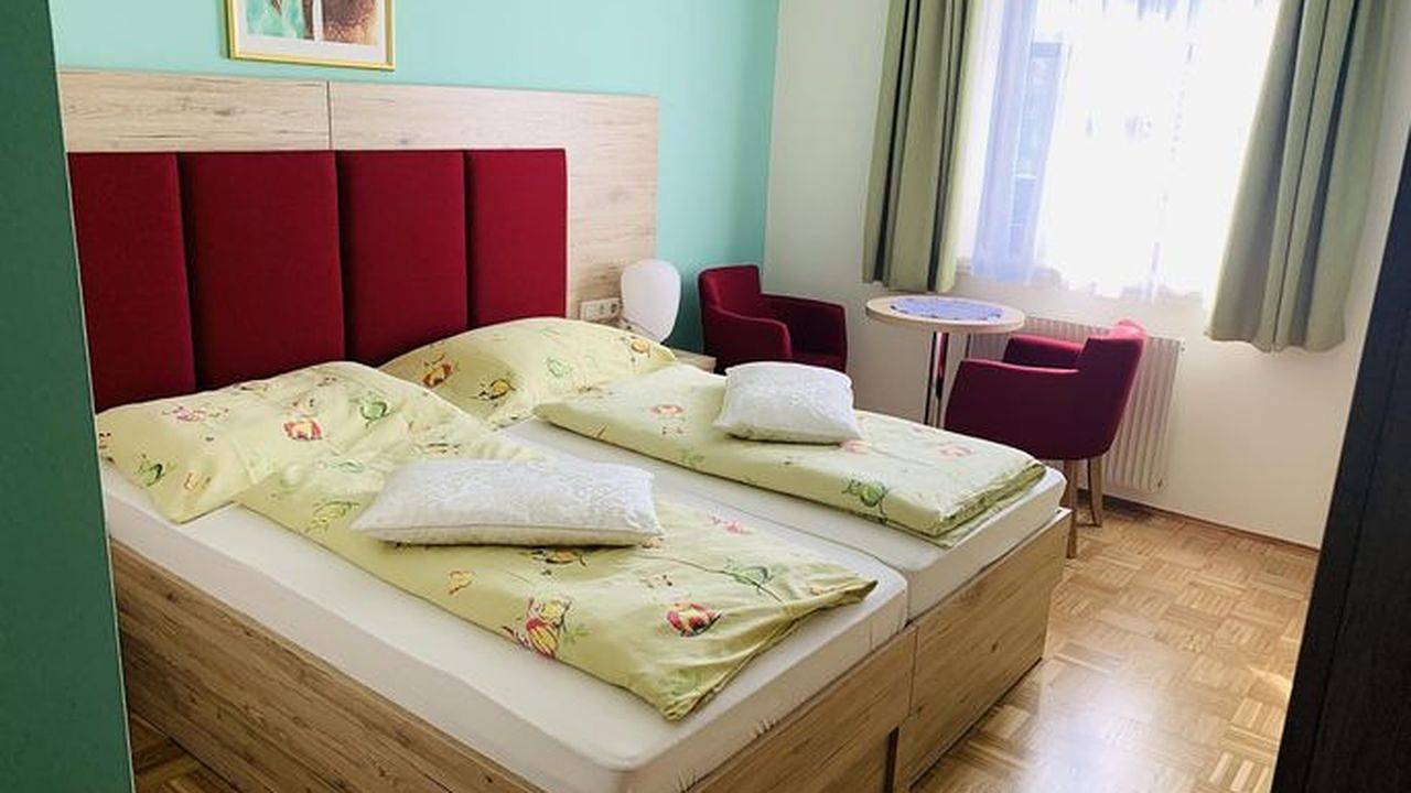 Einzelzimmer für 1 Person (16 m²) in Halbenrain in Südoststeiermark, Halbenrain