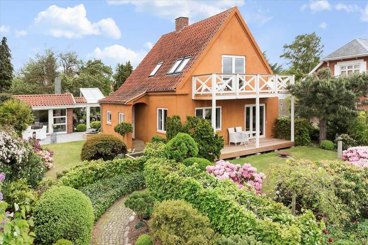 Ferienhaus für 3 Personen, mit Balkon - 1