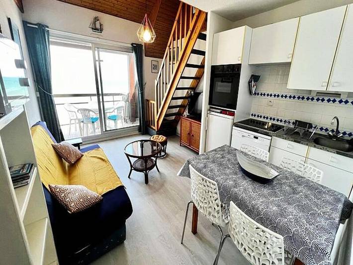 Gîte pour 4 personnes, avec balcon dans Plage Du Porigo - 2