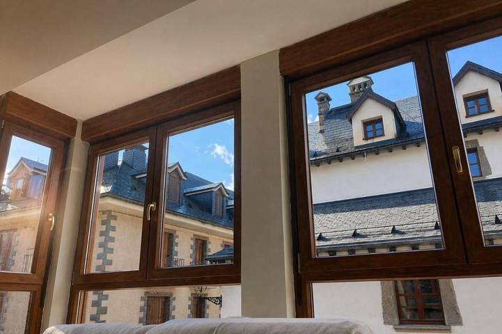 Ferienwohnung für 7 Personen, mit Ausblick und Balkon - 1