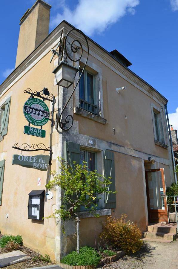 Hôtel pour 2 personnes, avec jardin dans Aillières-Beauvoir