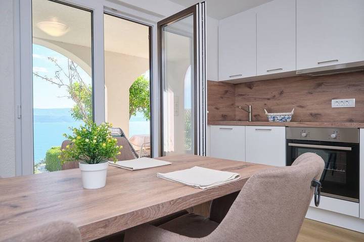 Ganze Wohnung, Bela Vista No1
 in Stanici, Omis-Riviera