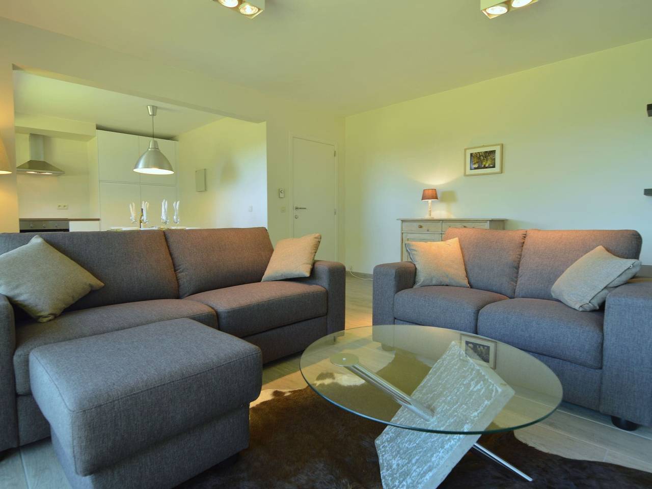 Ganze Wohnung, Familienapartment; Bouillon und Fluss Semois in Bièvre, Region Namur