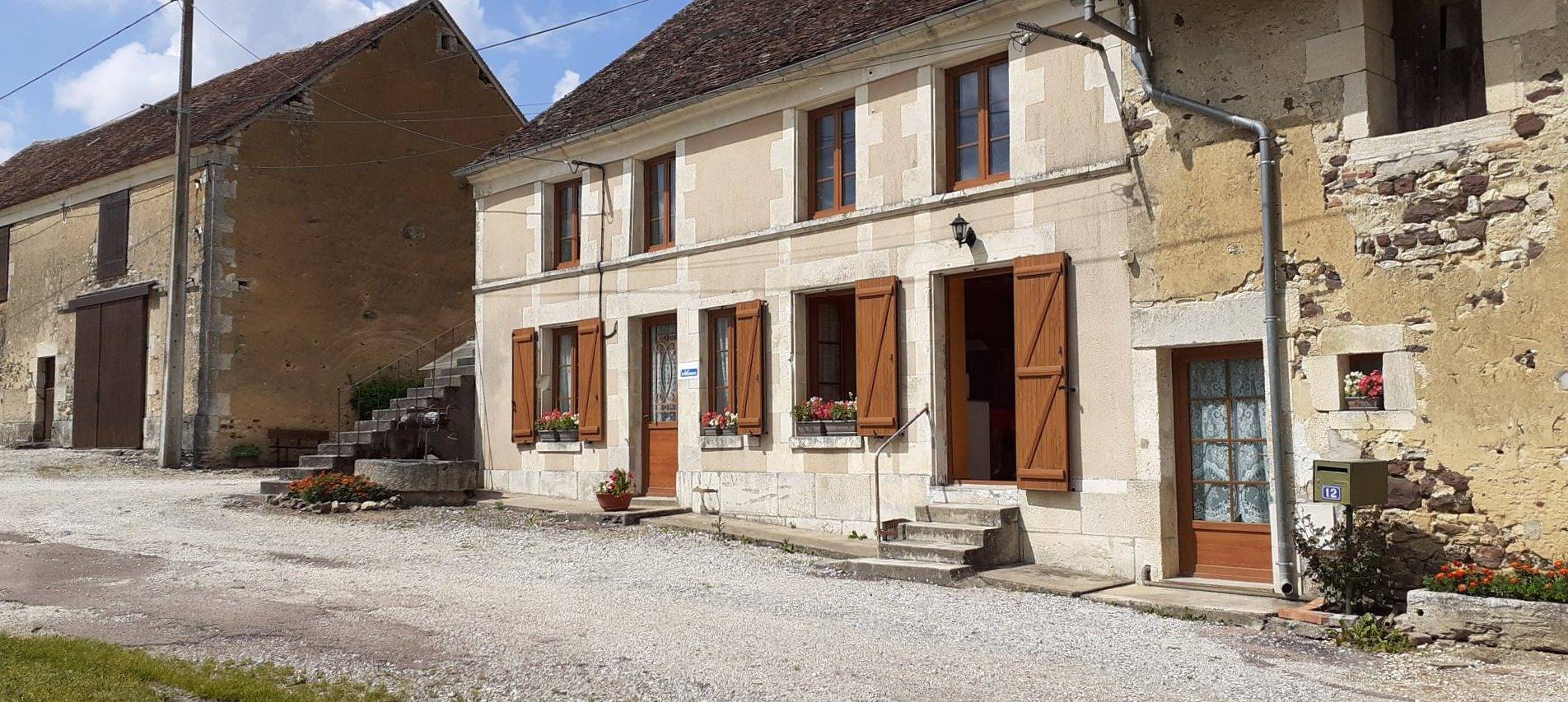 Gîte la Pommeraie in Treigny-Perreuse-Sainte-Colombe, Région d'Auxerre
