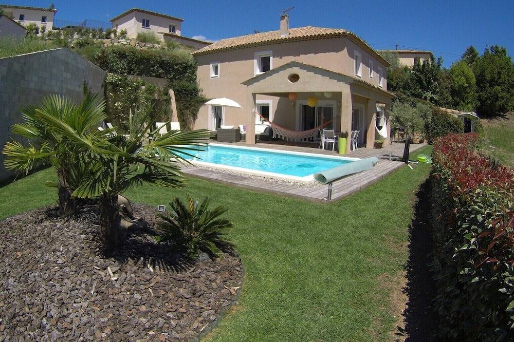 Zeitgenössische Villa mit modernem Pool in Pégomas, Cannes und Umgebung