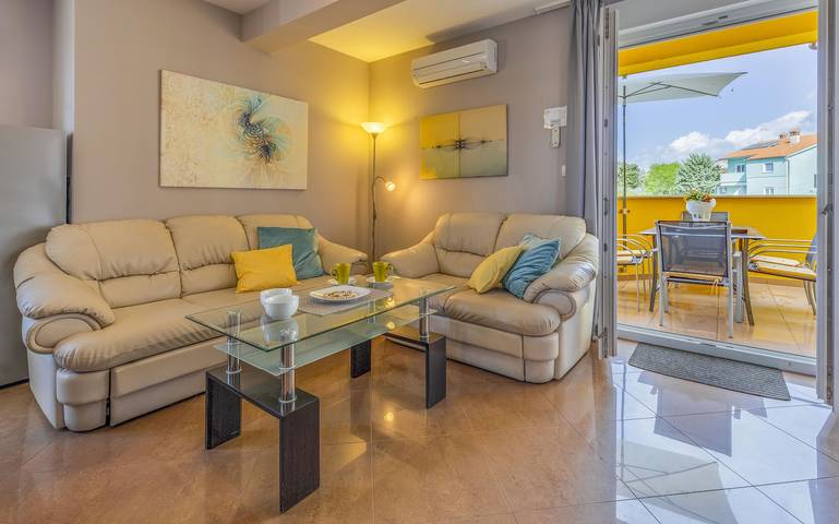 Apartamento entero, Ferienwohnung Erika - Dachterrasse mit Meerblick - Sandstrand Bjeca - istriensonne 0004 in Pula-Medulin, Medulin
