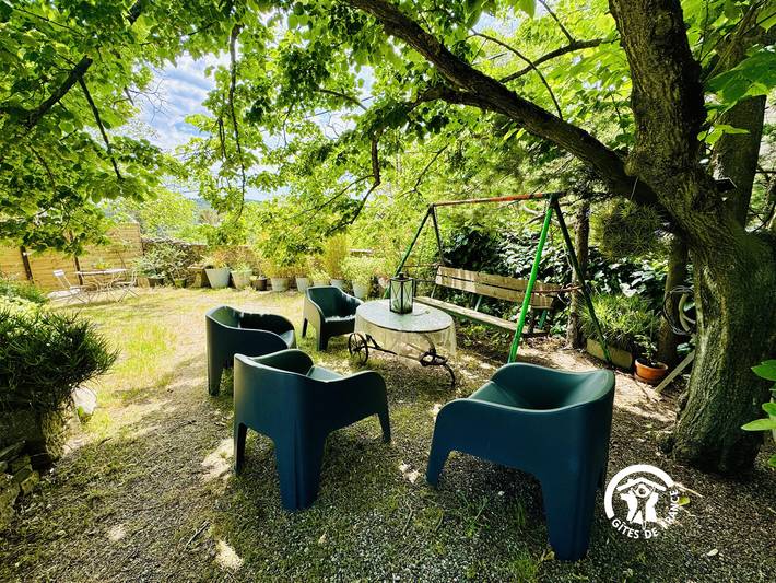 Gîte pour 2 personnes, avec Terrasse et Jardin