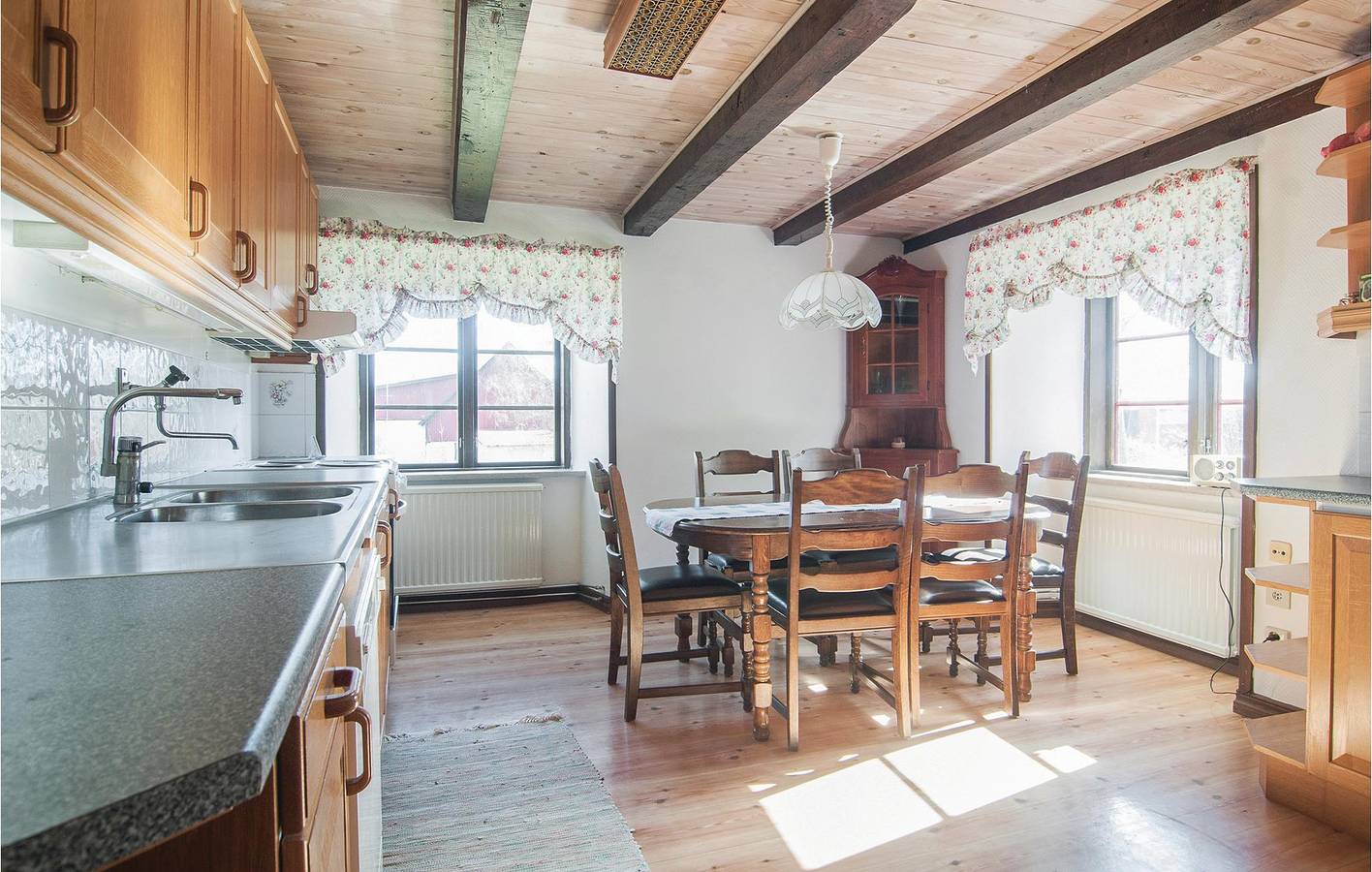 Apartamento vacacional entero, Apartamento de vacaciones para 6 personas con terraza in Isla de Gotland