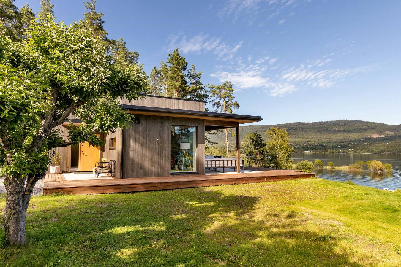Moderne Hütte mit Panoramablick in Hole, Tyrifjorden