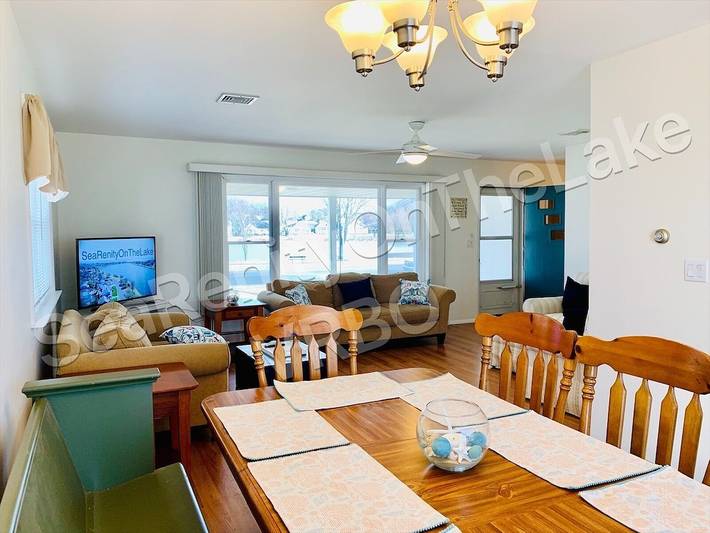 Vacation rental for 8 people, with terrace and yard in Spring Lake