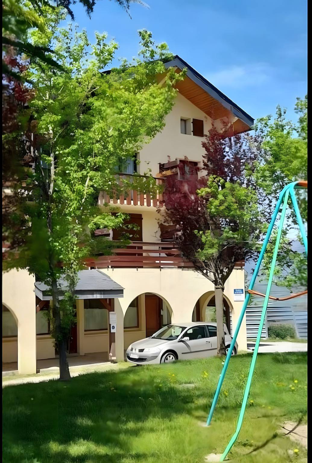 Ganze Wohnung, Apartment 'Cocon Pour Deux À La Montagne' mit Bergblick, Balkon und Wlan in Sainte-Léocadie, Parc naturel régional des Pyrénées catalanes