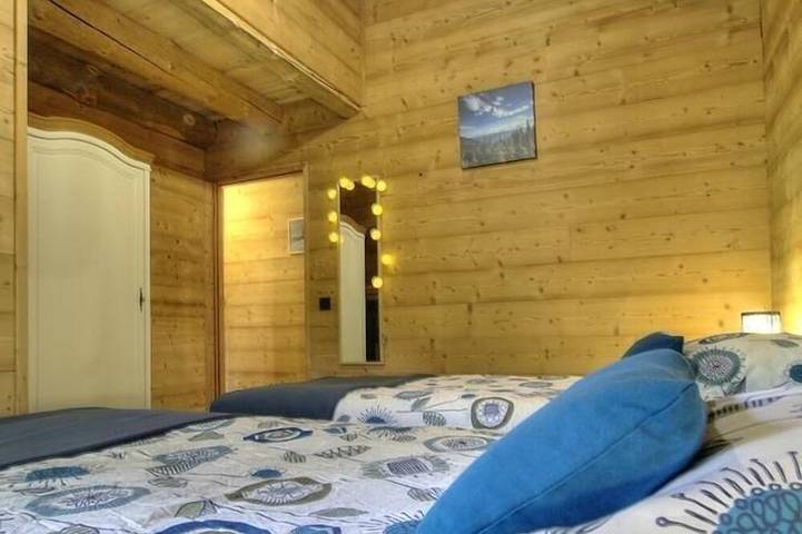Location de vacances pour 6 personnes, avec jardin à Chézery-Forens - 4