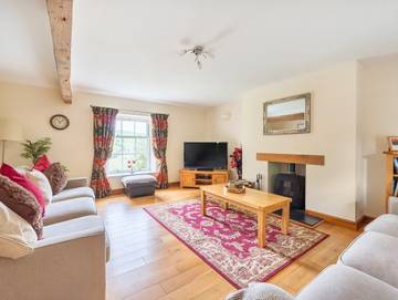 Cottage for 14 People in Powys, Mid-Wales, Photo 4