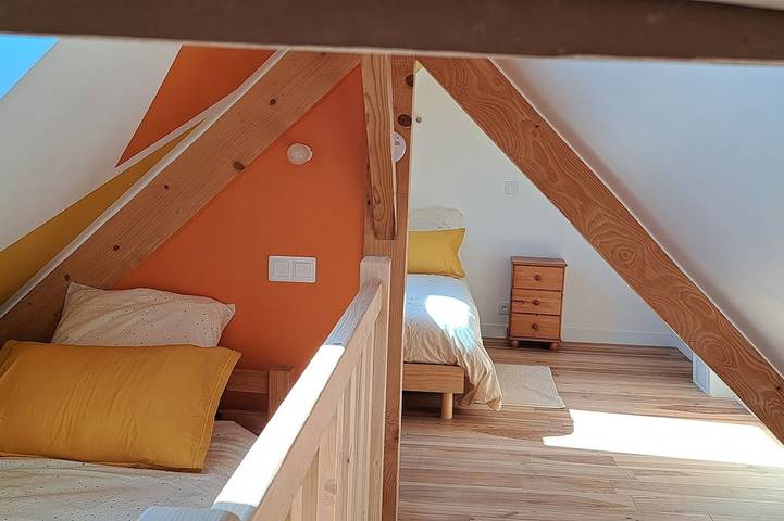 Location de vacances pour 3 personnes, avec terrasse et jardin dans Gouffern en Auge - 2