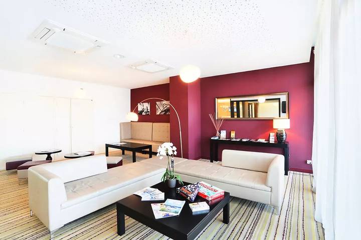 Gîte pour 4 personnes, avec piscine, animaux acceptés dans Plage De La Savane - 2