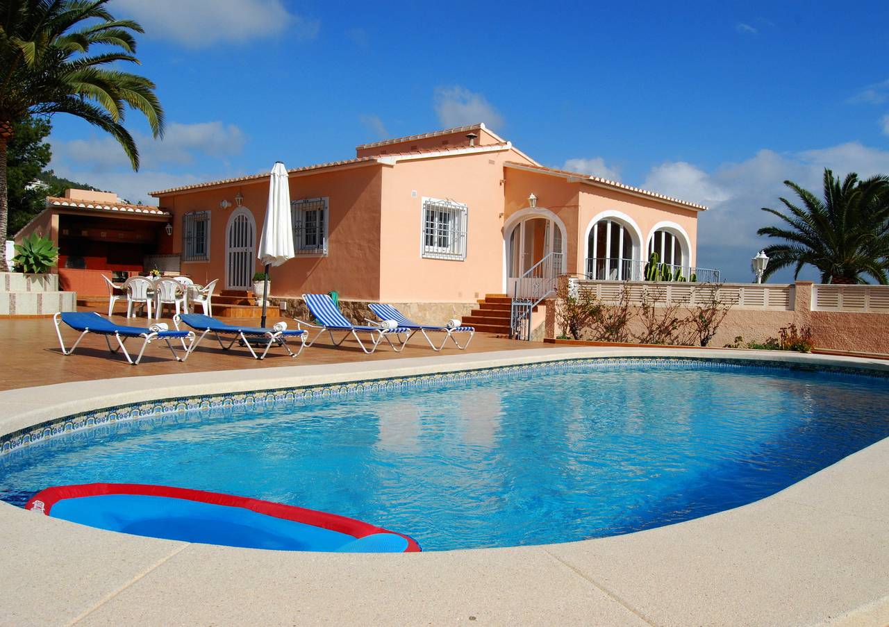 Maison De Vacances pour 6 Personnes dans La Fustera, Benissa